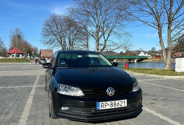 Volkswagen Jetta cena 34000 przebieg: 169000, rok produkcji 2015 z Przemyśl małe 301